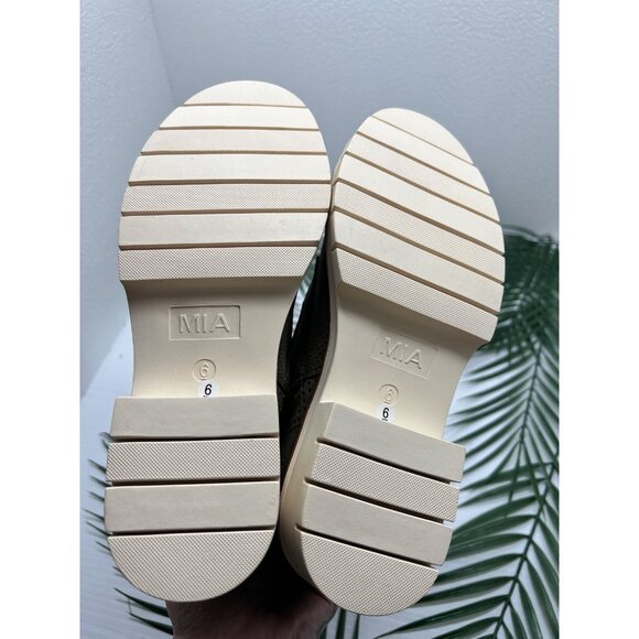 MIA Olive Green Havenn Kashton Side Zip Lace Up Combat Bootie Size 6 NWOB - Picture 9 of 11